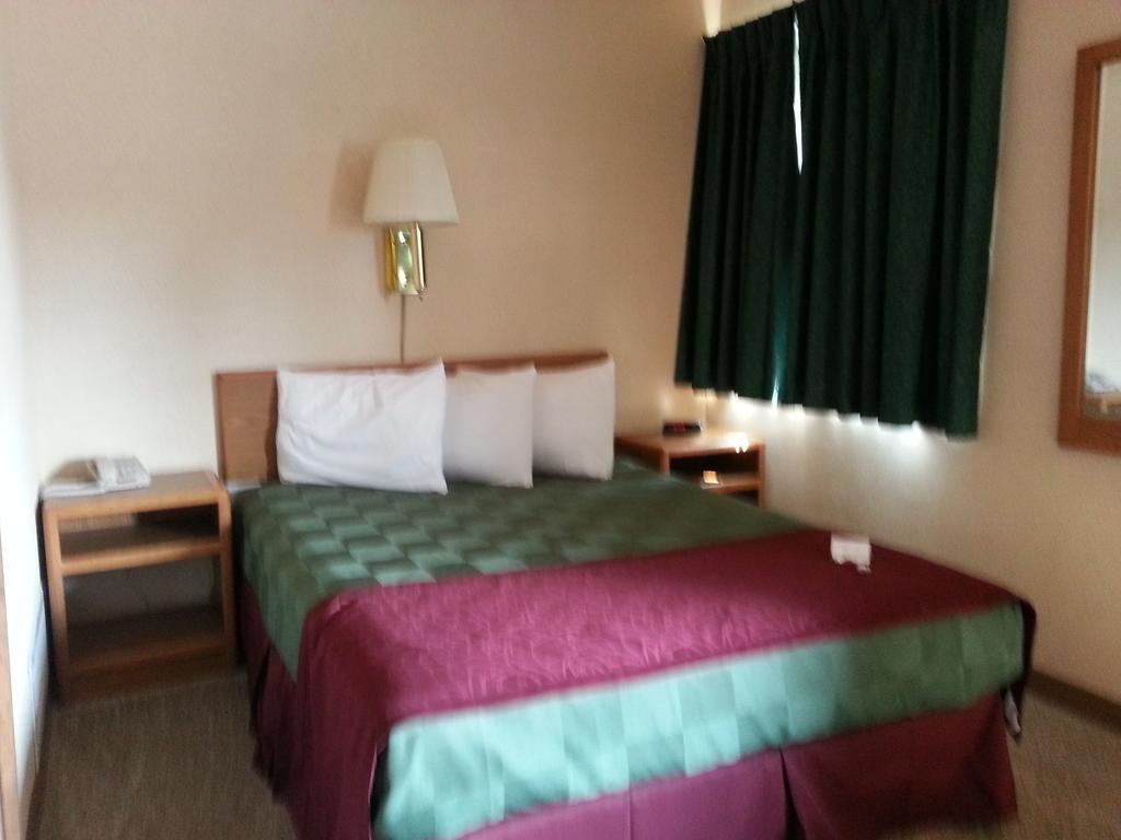 Mid Town Motel Great Falls Ruang foto