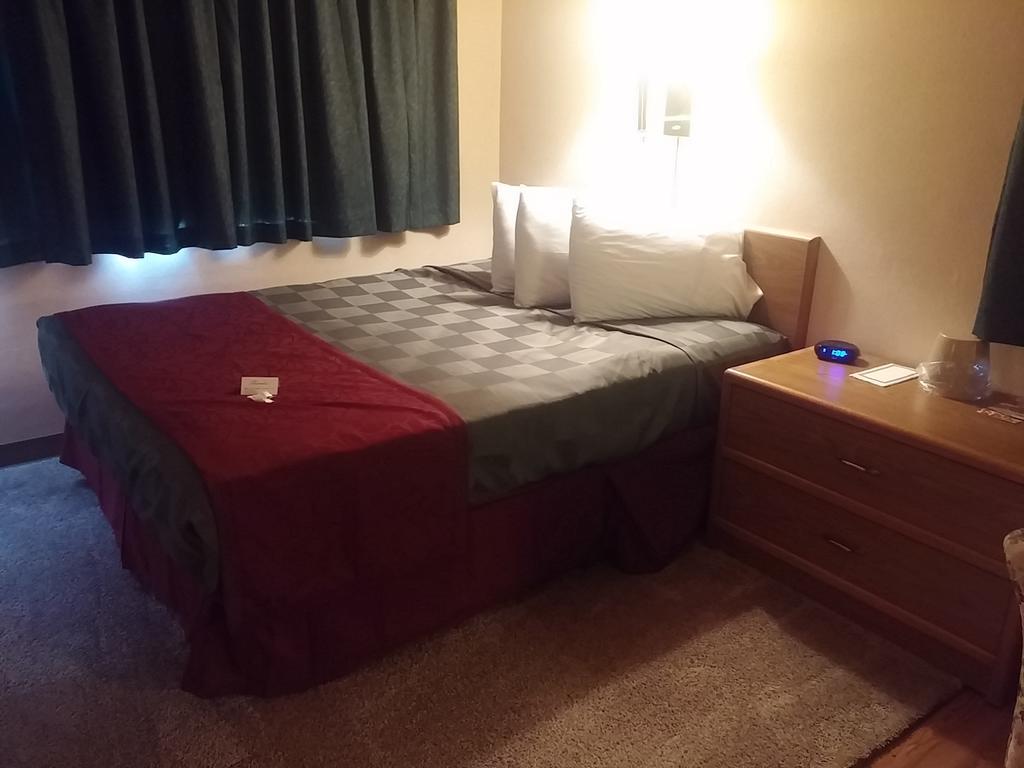Mid Town Motel Great Falls Ruang foto